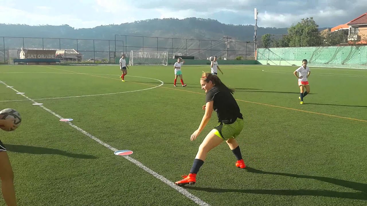 Entrenamiento Futbol Femenino - YouTube
