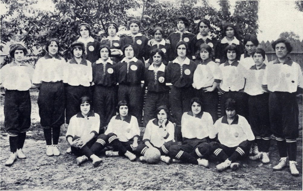 Spanish Girl's Club, las primeras mujeres futbolistas de España