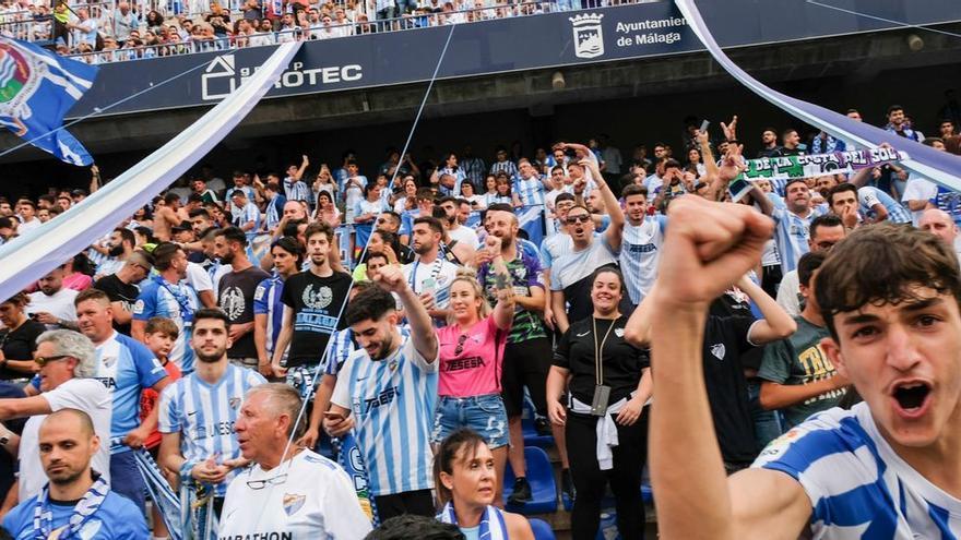Málaga Fútbol Club | El Málaga FC reduce el precio de los abonos 30 euros  para la temporada 22/23